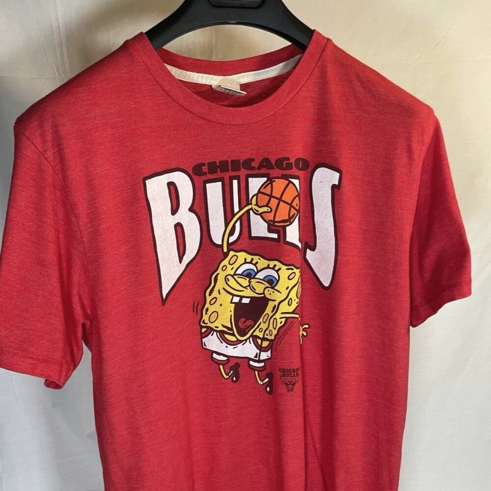Vintage Homage Chicago Bulls x SpongeBob Basketball Tee - Men's Large (L)